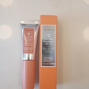 Naturium Dew Glow Moisturizer SPF 50 Invisible Sunscreen, 0.7 Fl Oz/20 ml, New